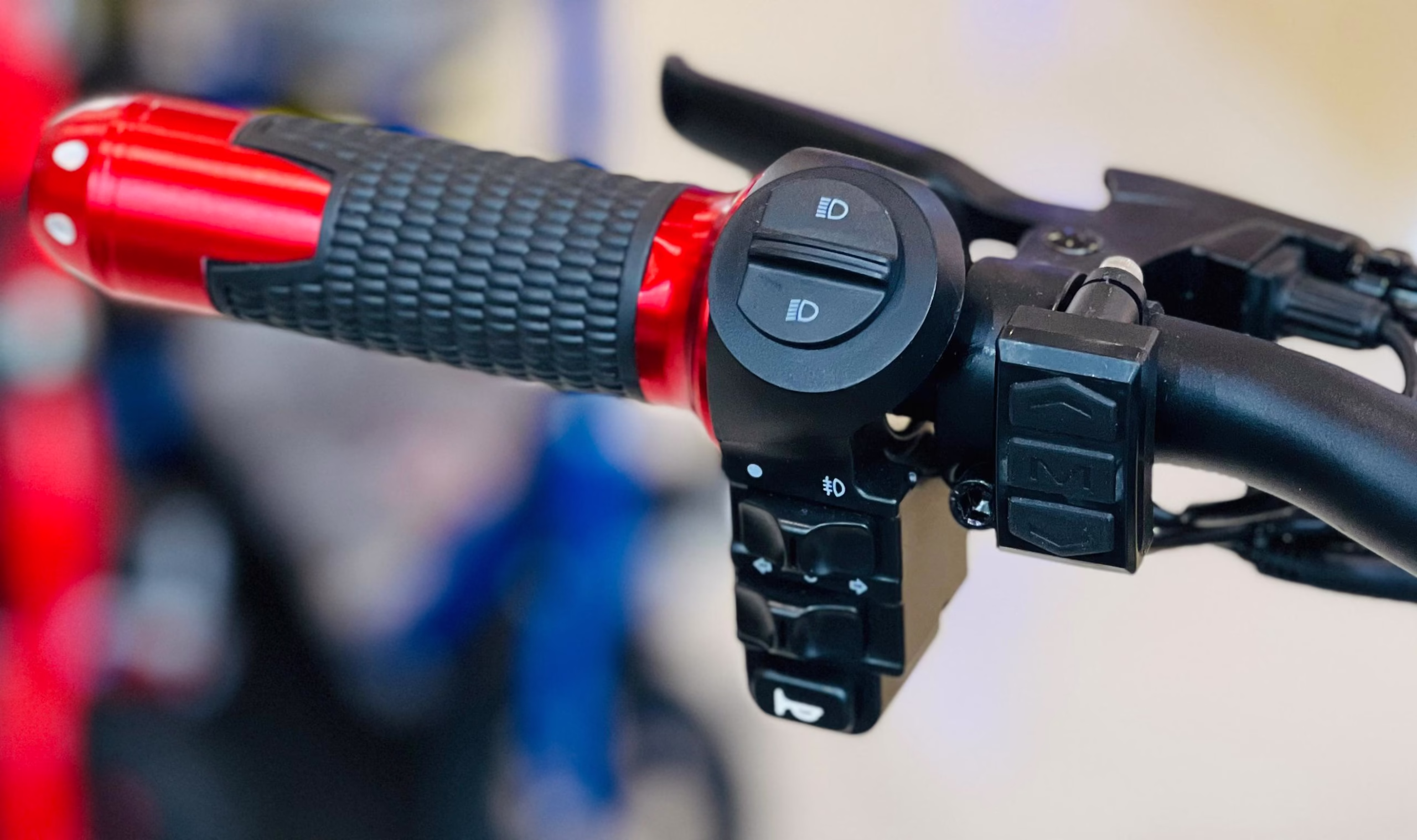 Rohan Wings GR-Line G4 Electric Scooter | 2000W Motor |48V, 15Ah Battery | 70 km/h | 25-30 Km Range