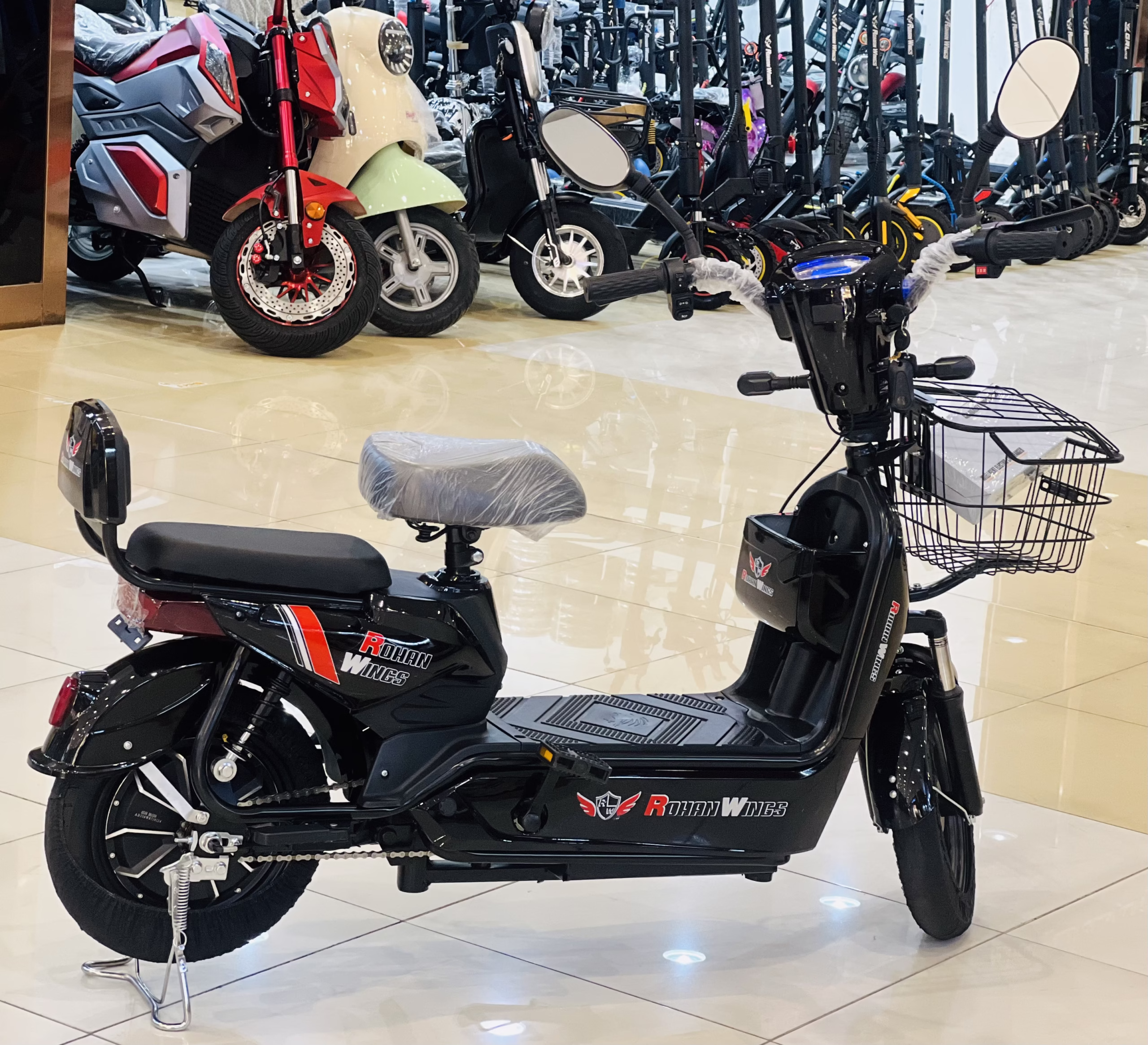 Rohan Wings JY-14 Electric Scooter | 350W Motor | 48V 12Ah A-Plus Acid Battery | 32 km/h Speed | Reliable Daily Ride in UAE | escooterae.com