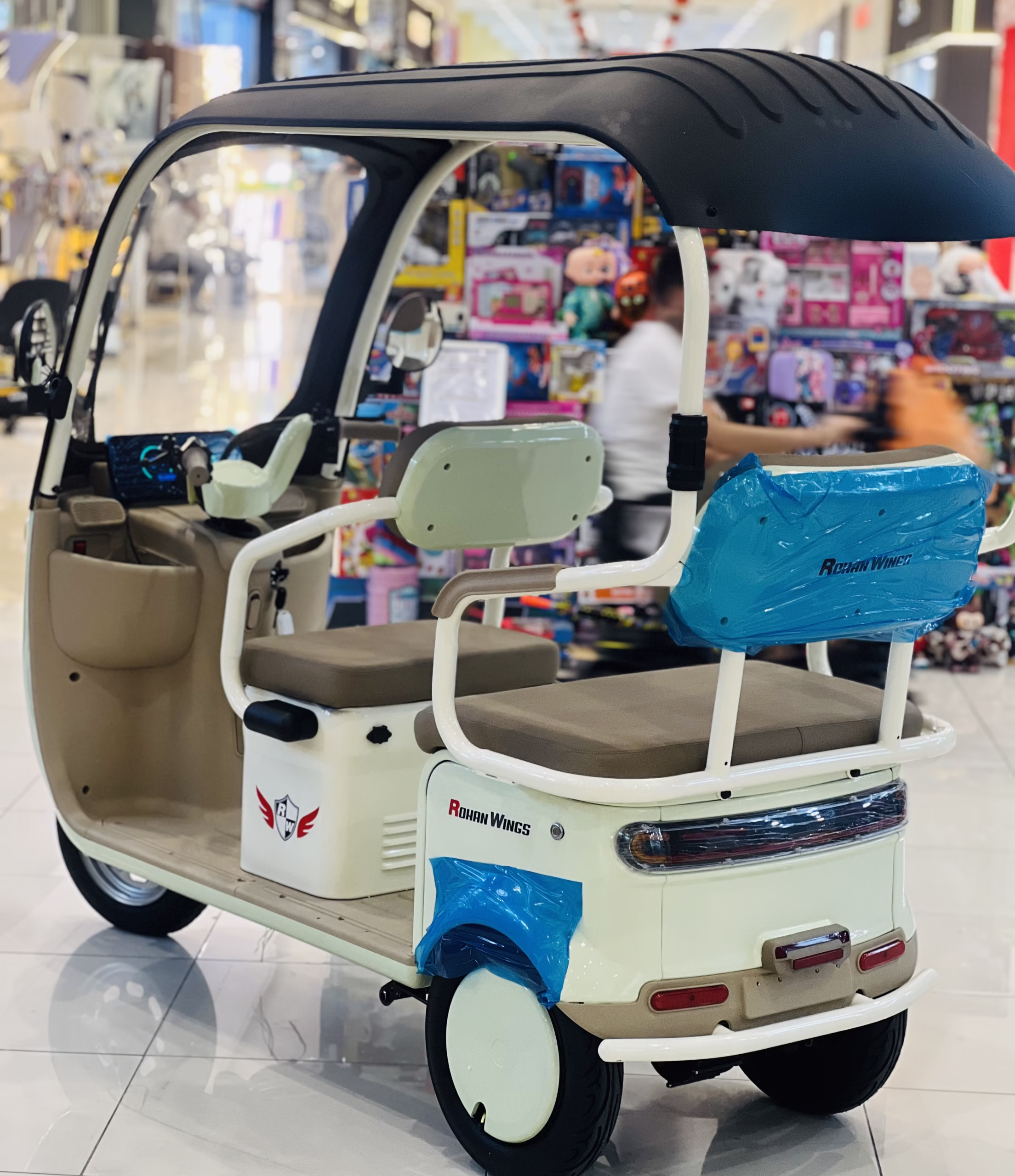 Rohan Wings C6 3-Wheel Electric Scooter Tuk Tuk