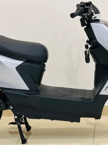 Rohan Wings B01 Electric Scooter Dual Drive